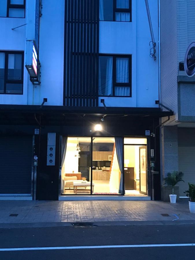 Lan Feng Su B&B Yilan Esterno foto